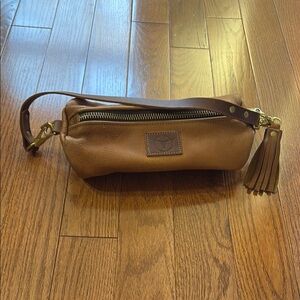 Chic Tan Leather Shoulder Bag with Tassel